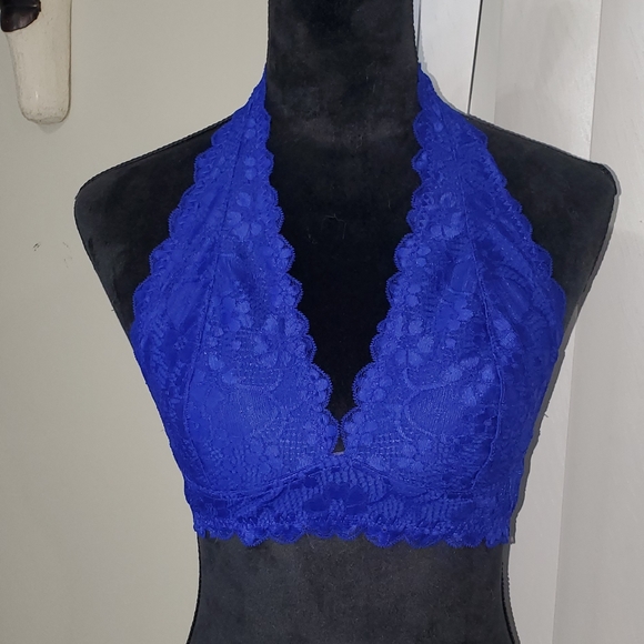 2 Free People Galloon Lace Halter Bra - Picture 4 of 8